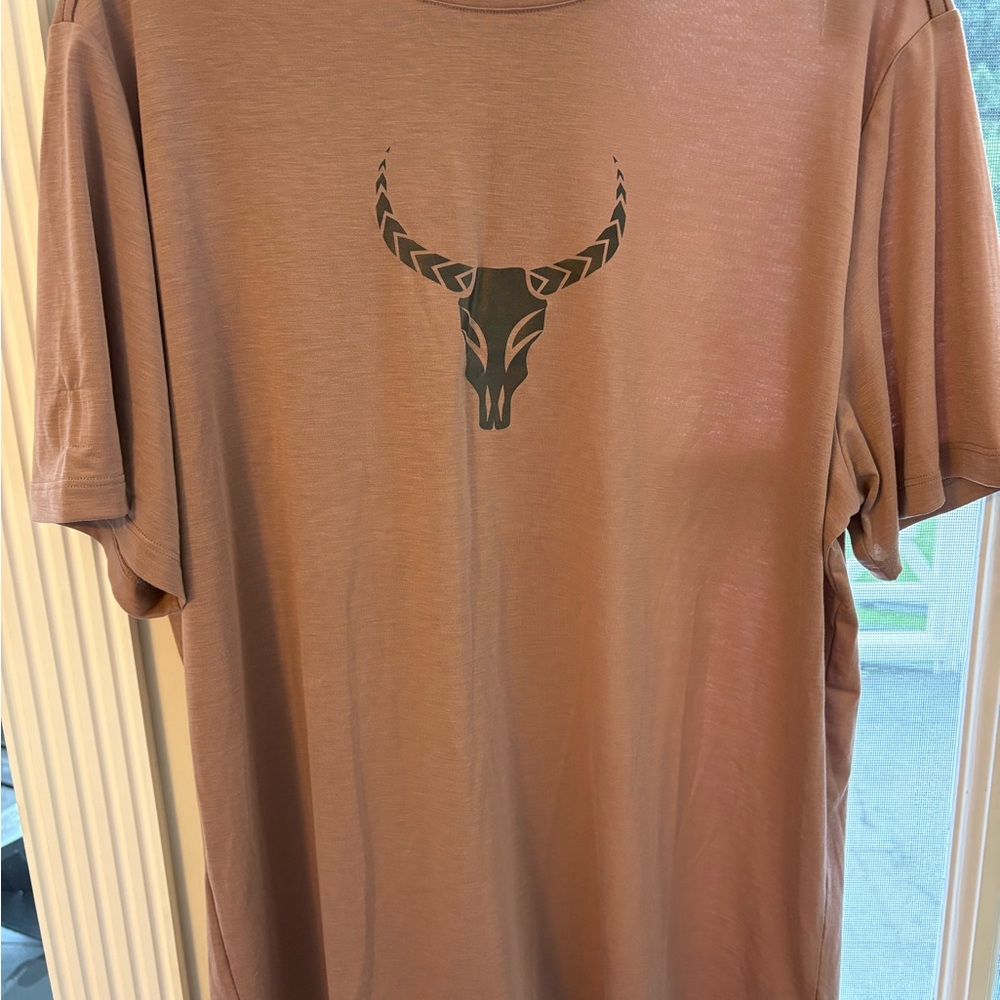Vuori Men's Steer Graphic Tee